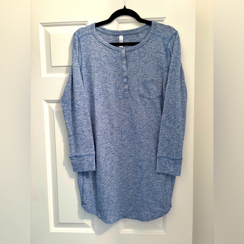 GAP cotton henley button-front tunic - medium